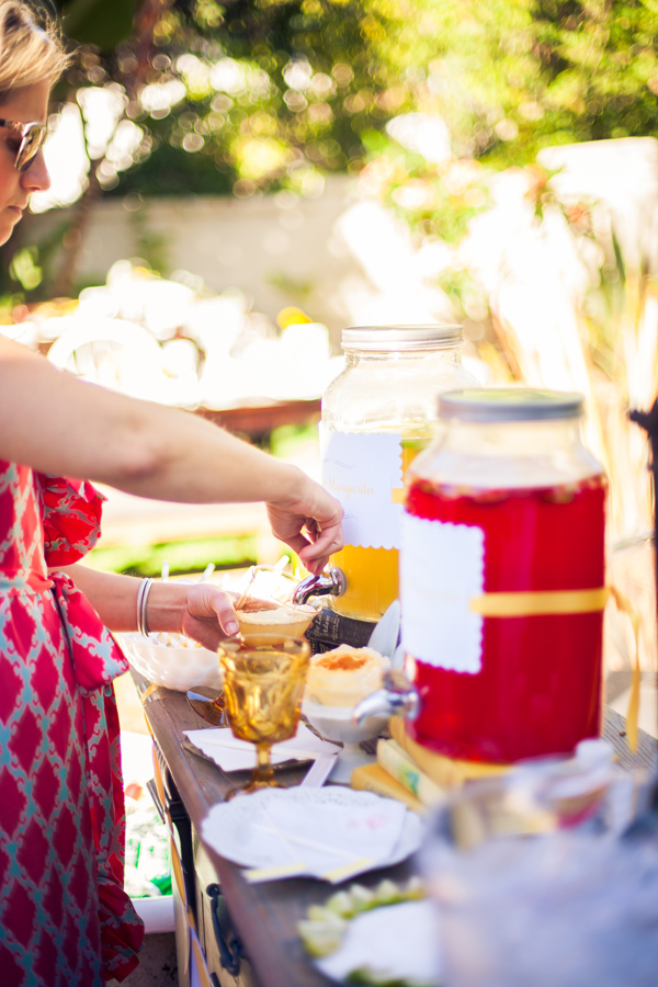 vintage-yellow-and-gray-bridal-shower