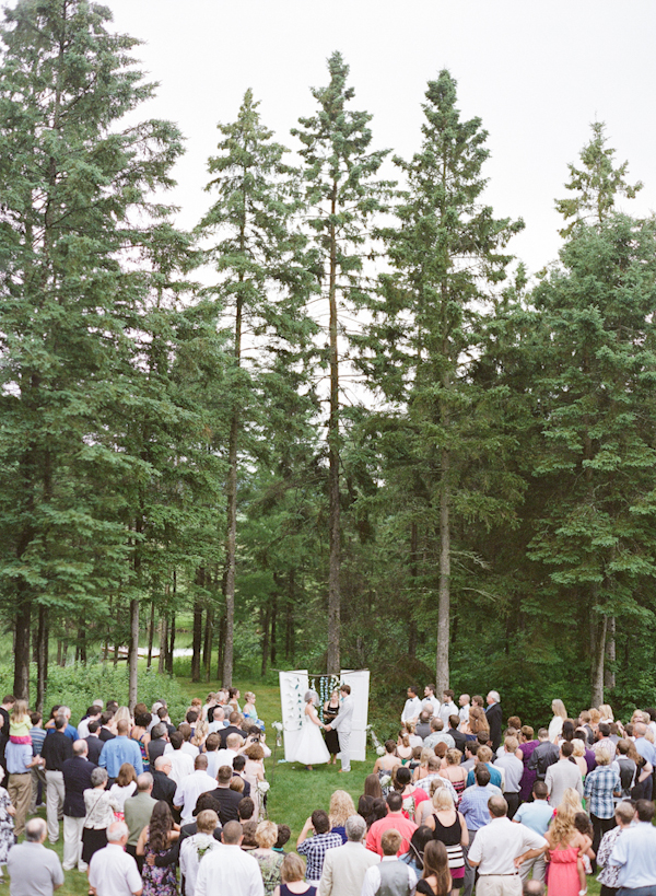 diy-blue-backyard-wedding