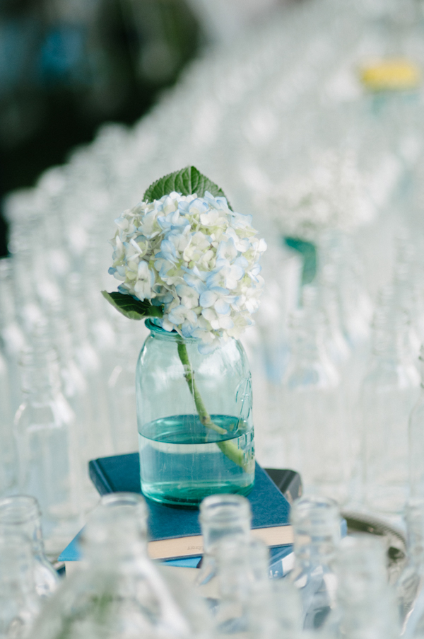 diy-blue-backyard-wedding