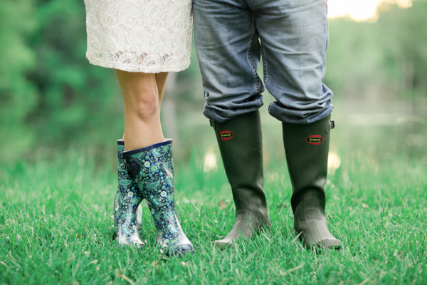 romantic-outdoorsy-engagement-session