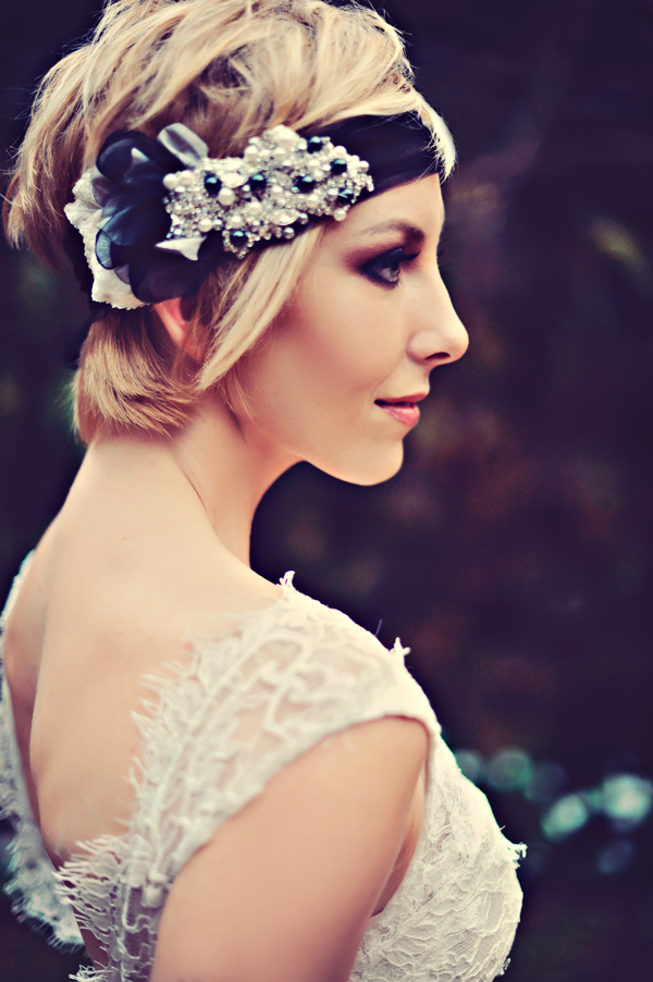 vintage-pink-and-black-wedding