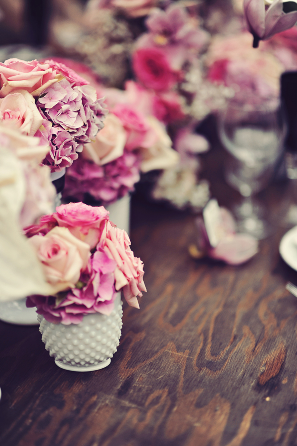 vintage-pink-and-black-wedding