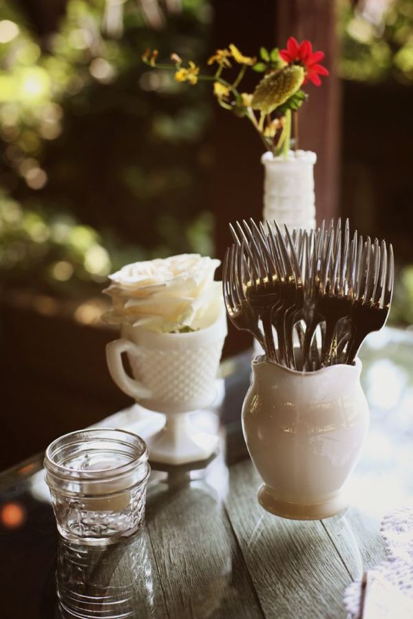 colorful-rustic-wedding-at-cedarwood