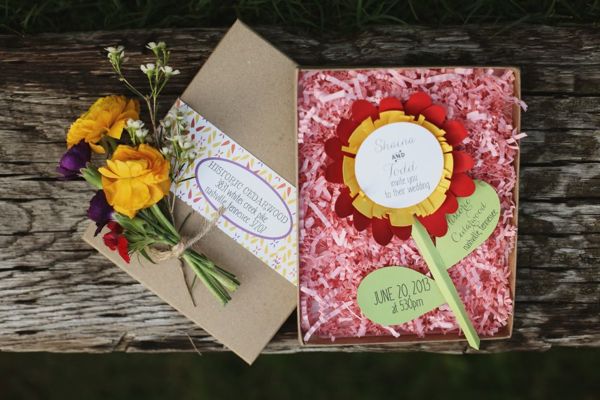 colorful-rustic-wedding-at-cedarwood