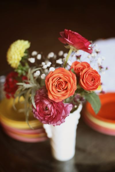 colorful-rustic-wedding-at-cedarwood