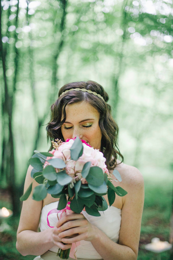 romantic-forest-wedding-inspiration