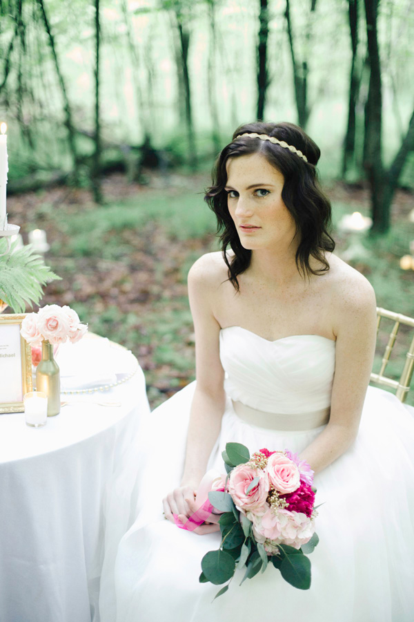 romantic-forest-wedding-inspiration