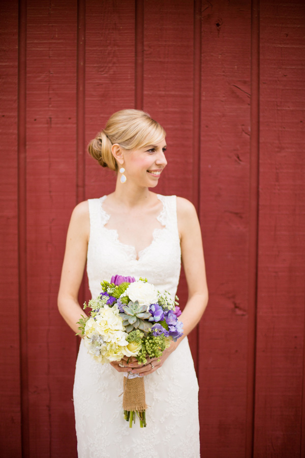 rustic-wedding-at-cedar-bend