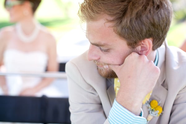 whimsical-yellow-and-mint-wedding