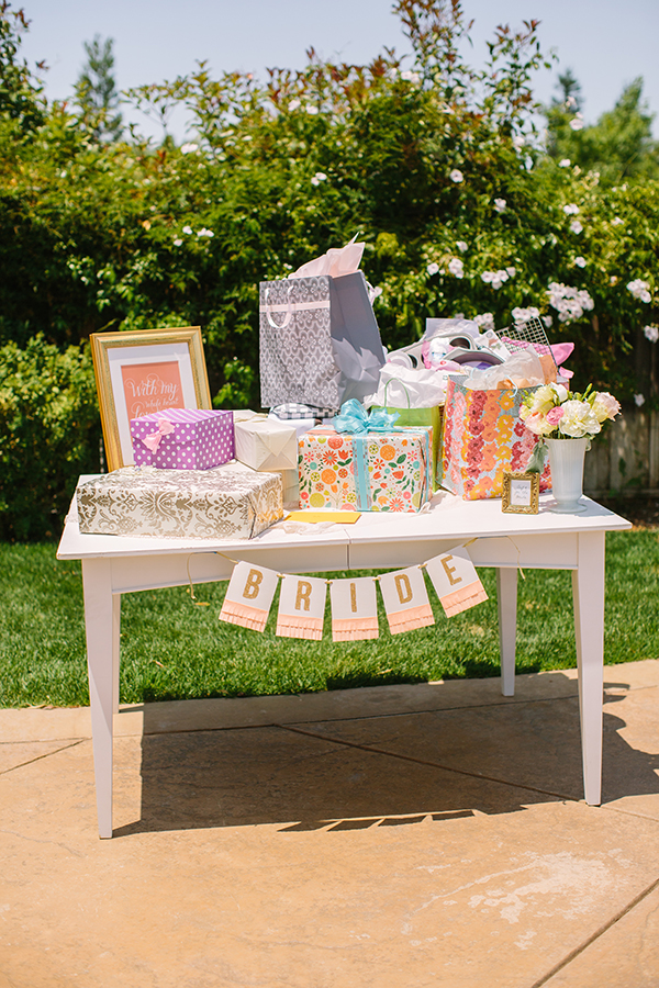 backyard-bridal-shower-in-peach-and-gold