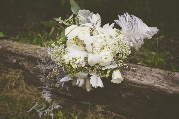 brown-and-white-wisconsin-wedding