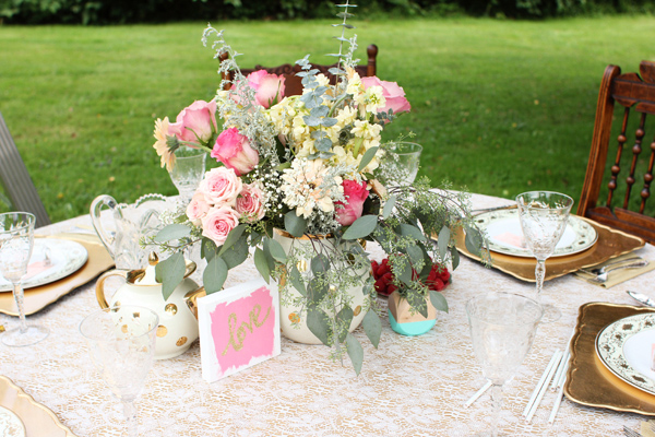 coral-mint-and-gold-wedding-ideas