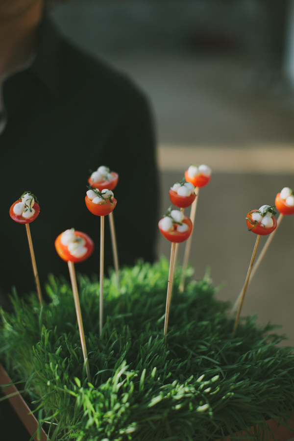 laid-back-colorful-malibu-beach-wedding