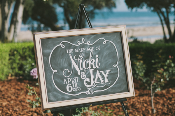 laid-back-colorful-malibu-beach-wedding