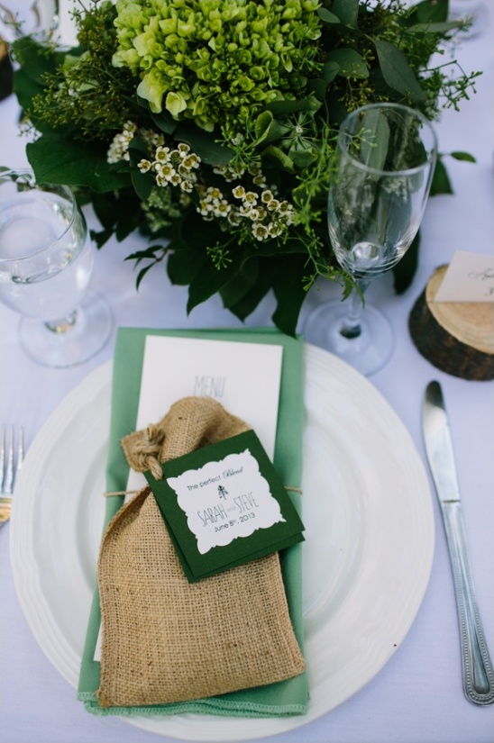 burlap wedding favor bags