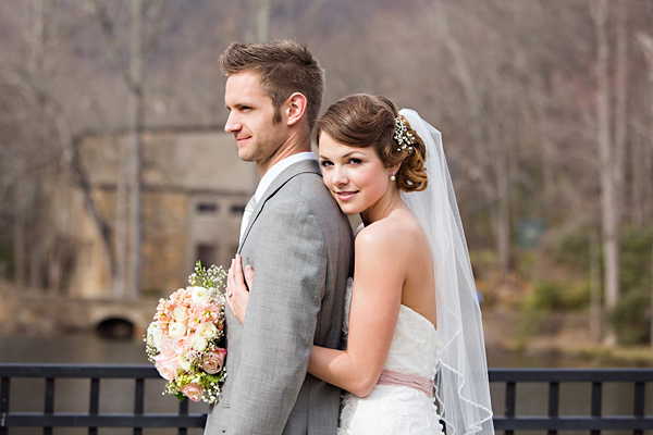 vintage-pink-and-mint-wedding