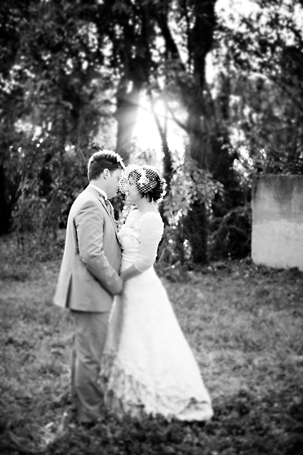 vintage-pink-and-white-wedding