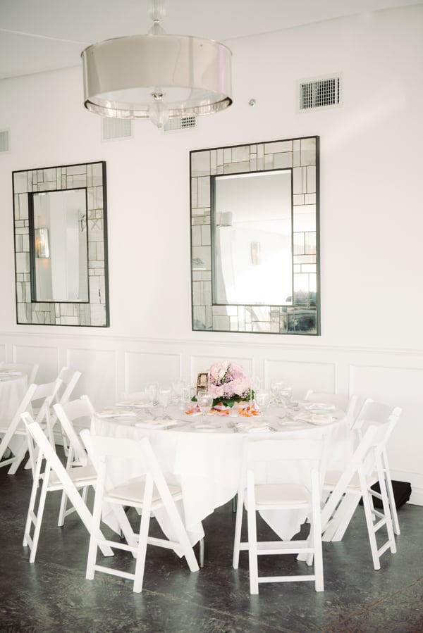 malibu-beach-wedding-in-pink-and-white