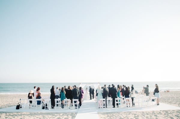 malibu-beach-wedding-in-pink-and-white