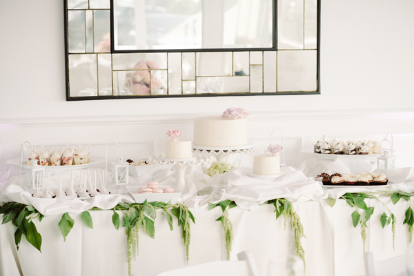 malibu-beach-wedding-in-pink-and-white