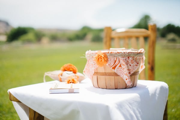 nebraska-navy-and-orange-wedding