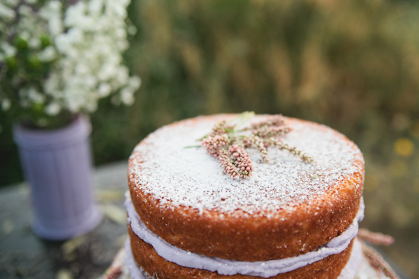 rustic-lavender-wedding-inspiration