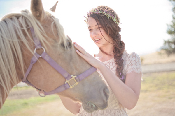 rustic-lavender-wedding-inspiration