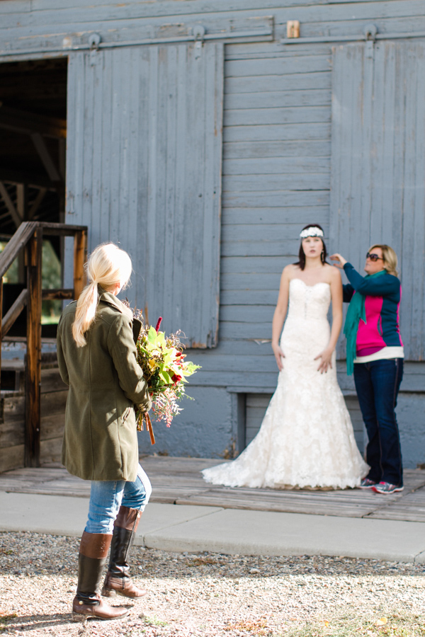 burgundy-and-bronze-fall-wedding-ideas