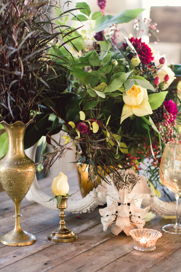 burgundy-and-bronze-fall-wedding-ideas