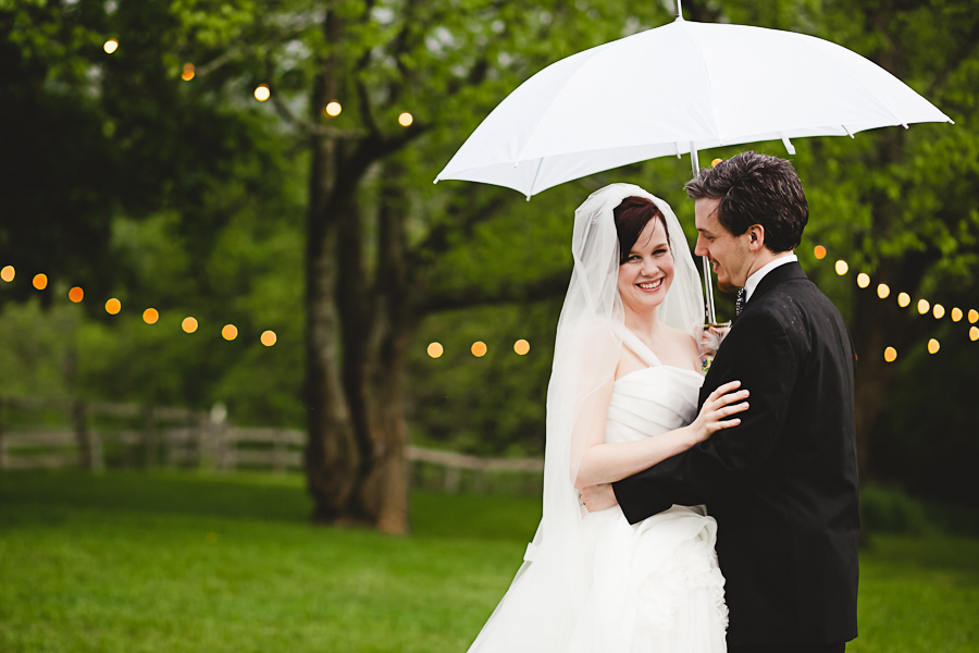 chattanooga-tn-diy-barn-wedding