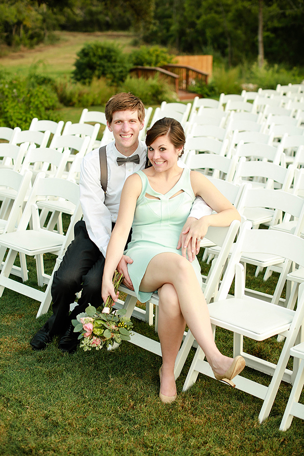 fresh-mint-and-gold-wedding