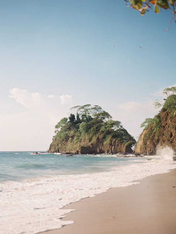 coastal-wedding-in-costa-rica