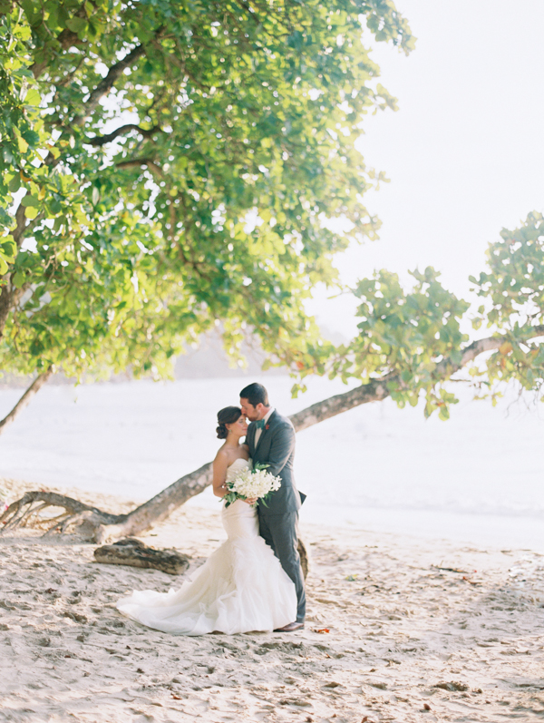 coastal-wedding-in-costa-rica