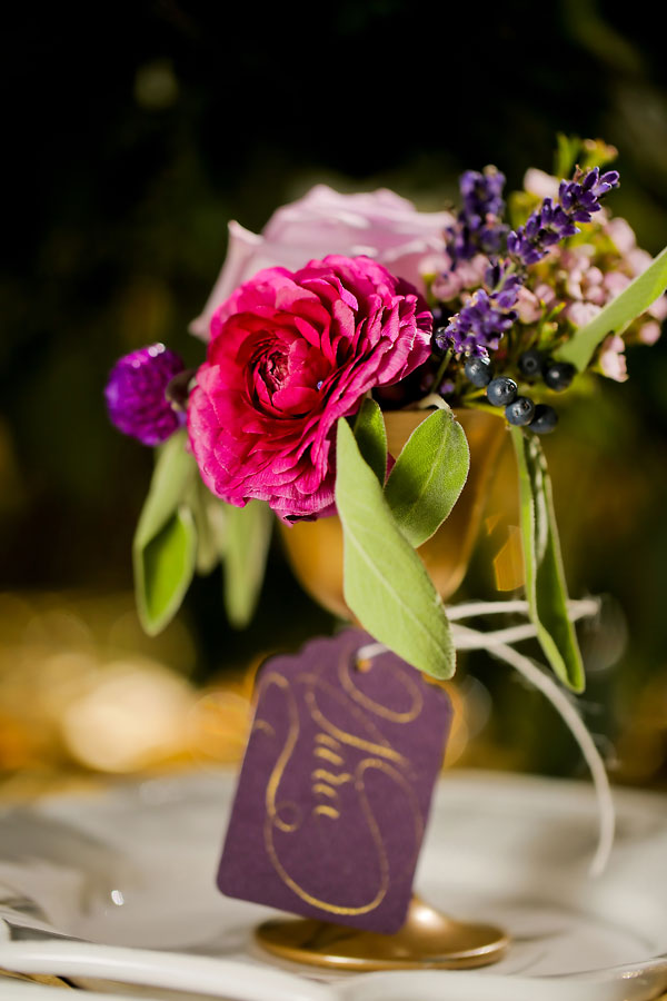 elegant-gold-and-purple-wedding-ideas