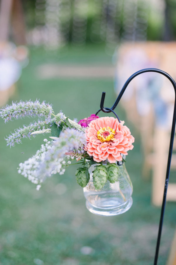 funky-farm-wedding-in-colorado