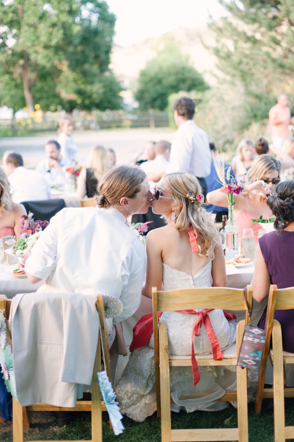 funky-farm-wedding-in-colorado