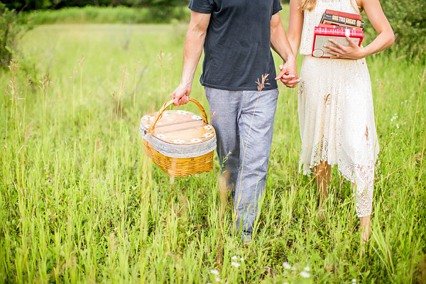 private-picnic-engagement-session