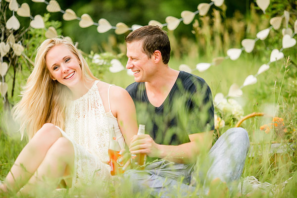 private-picnic-engagement-session