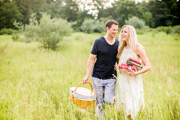 private-picnic-engagement-session