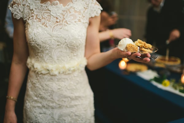 rainy-maryland-wedding-at-woodlawn-farm