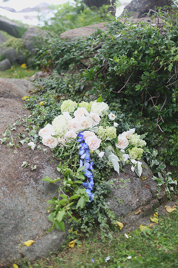 seaside-wedding-in-massachusetts