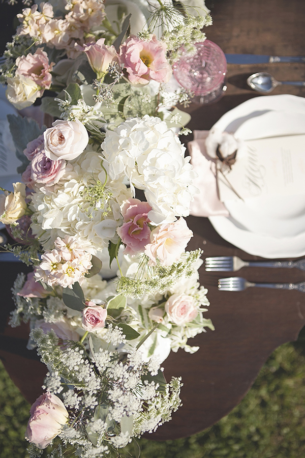 pastel-sheep-wedding-inspiration