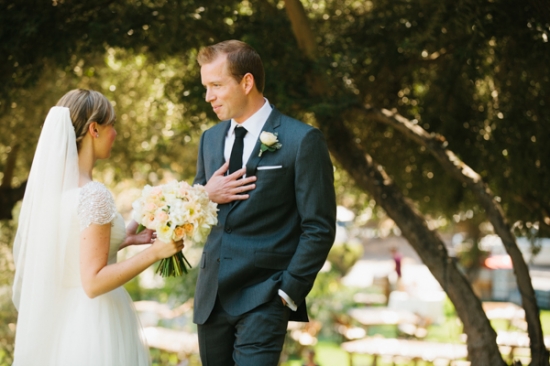 soft-summer-vineyard-wedding