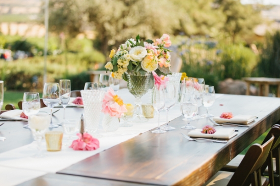 soft-summer-vineyard-wedding