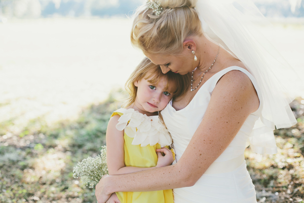 yellow-and-white-wedding-with-lots-of