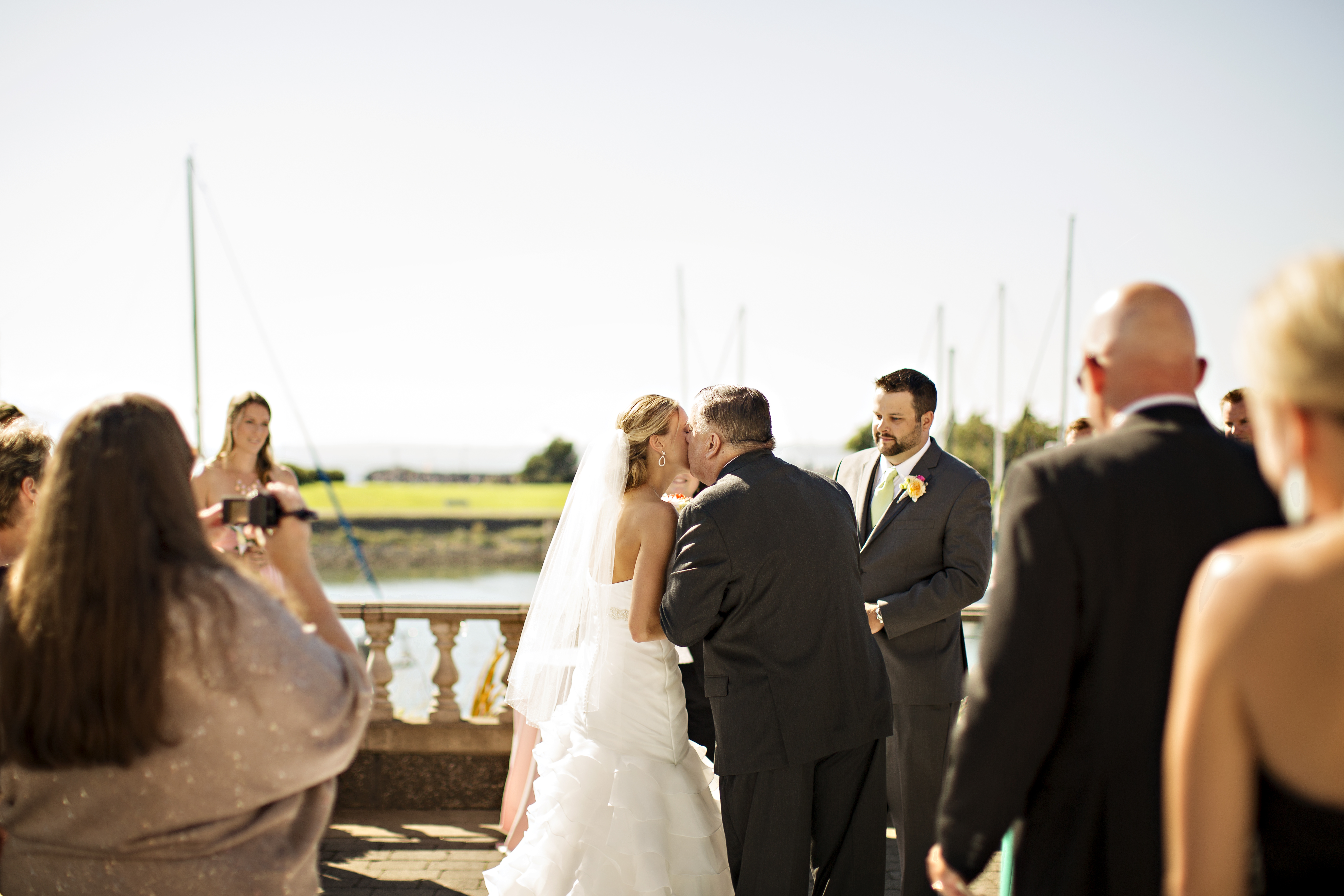 funky-seaside-wedding-in-seattle