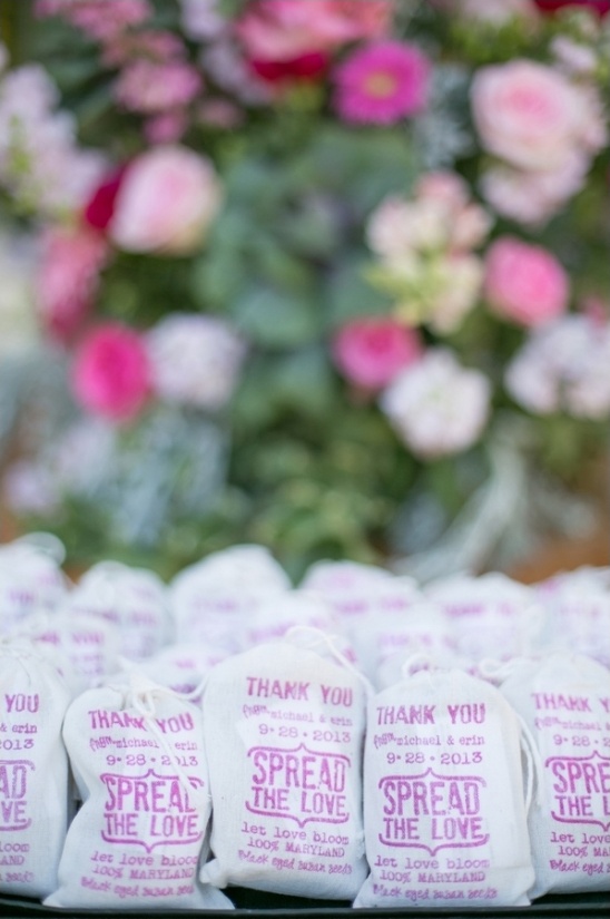 flower seed wedding favors