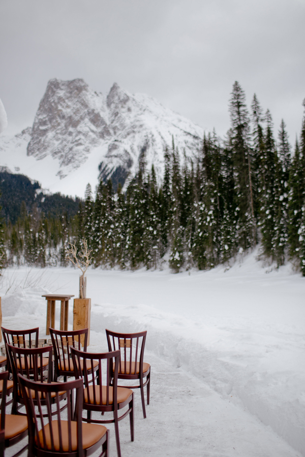 vancouver-whimsical-winter-wedding