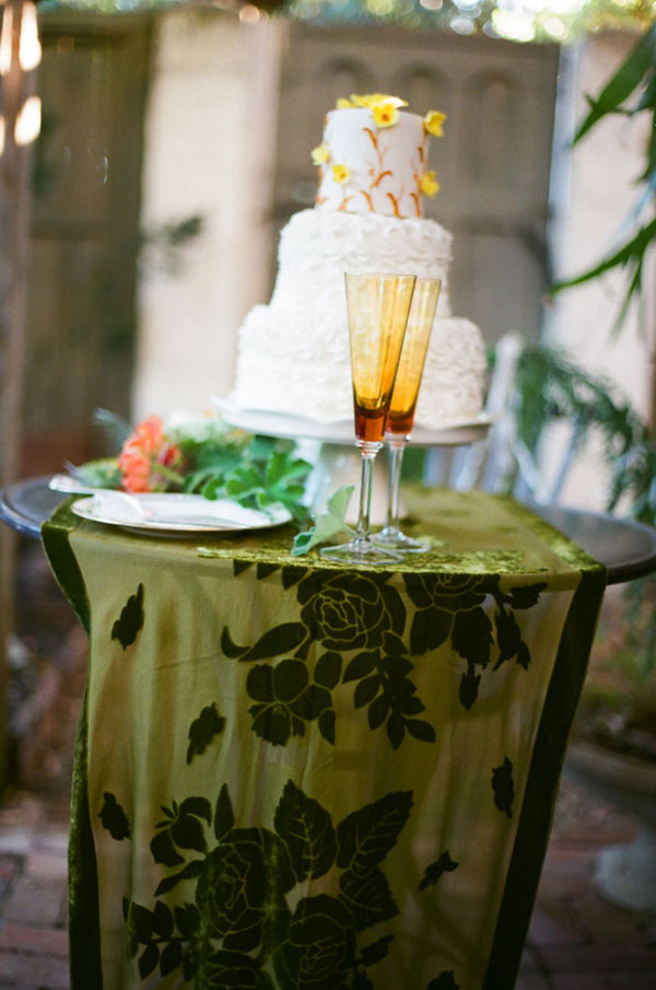 vintage-garden-wedding-ideas