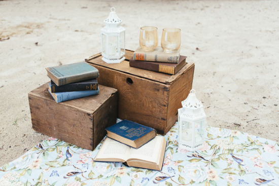 romantic-wedding-on-the-docks